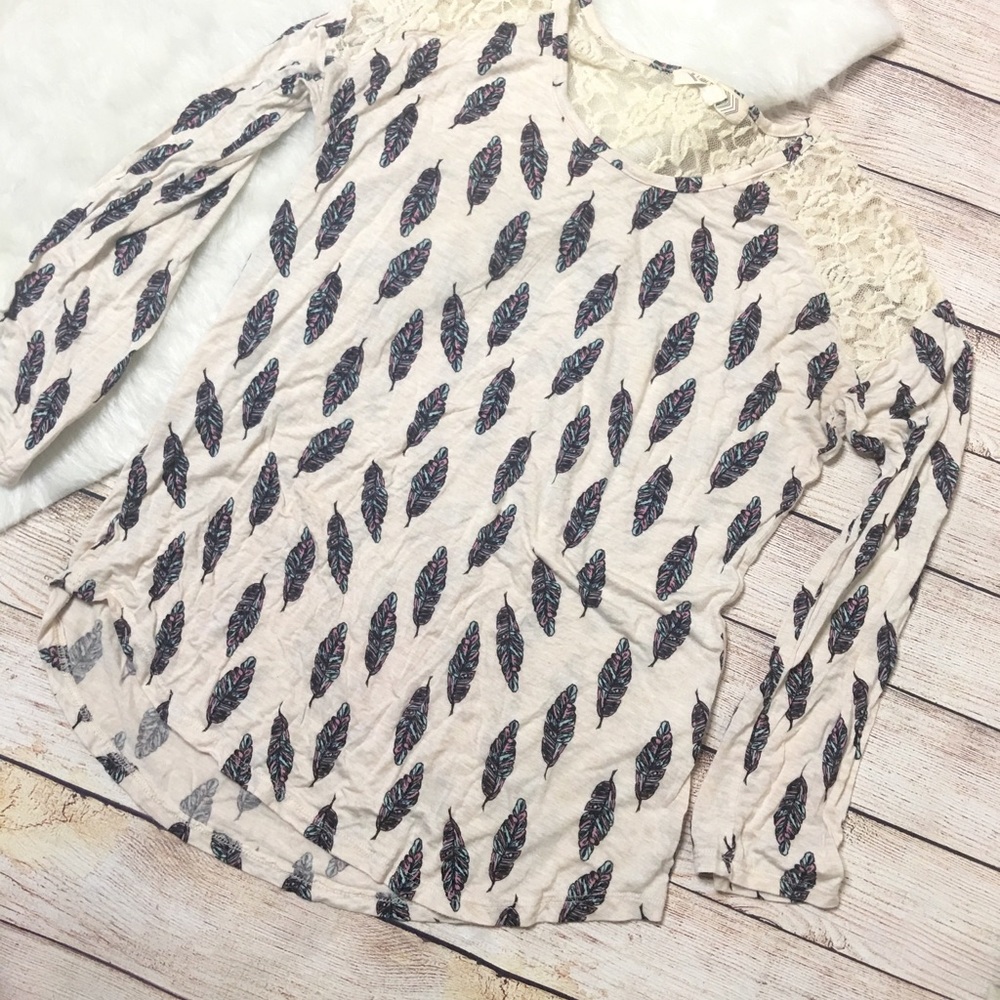 Feathered with lace back long sleeve